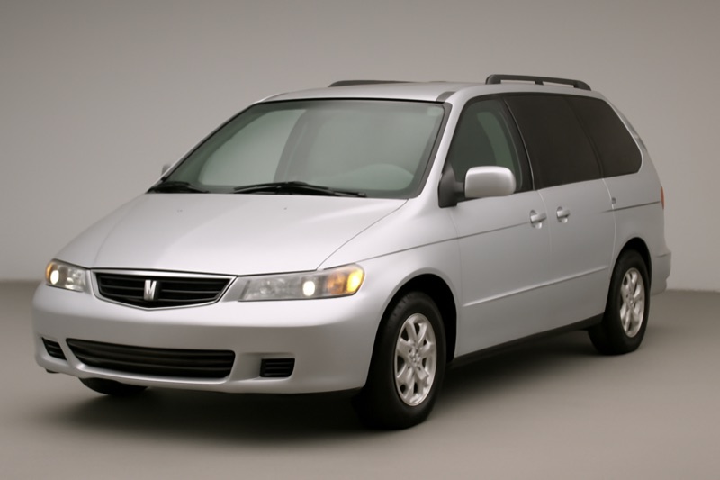 2003 Honda Odyssey windshield replacement in Santa Monica, CA