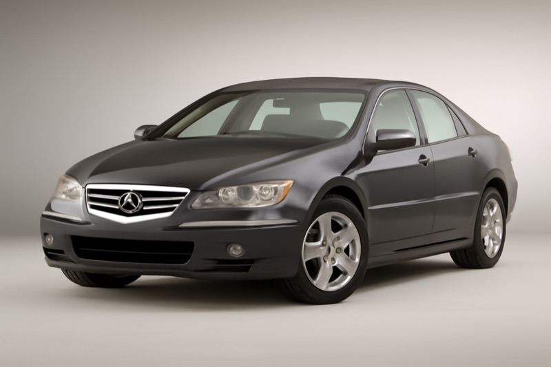 2006 Acura RL windshield replacement in Santa Monica, CA