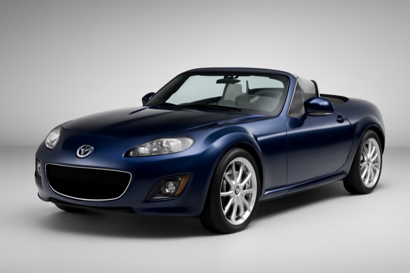 2012 Mazda MX-5 Miata windshield replacement in Santa Monica, CA