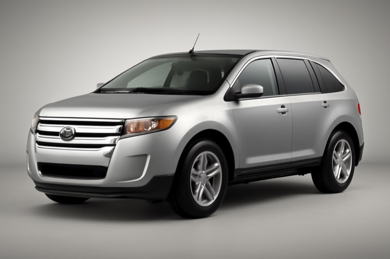 2013 Ford Edge windshield replacement in Santa Monica, CA