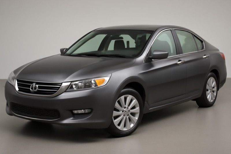2013 Honda Accord windshield replacement in Santa Monica, CA