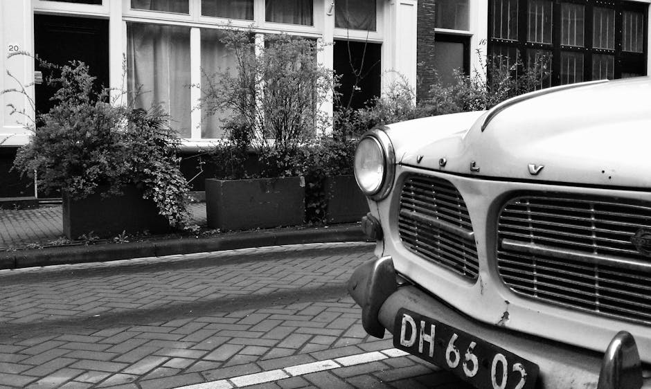 2015 Volvo S60 windshield replacement in Santa Monica, CA